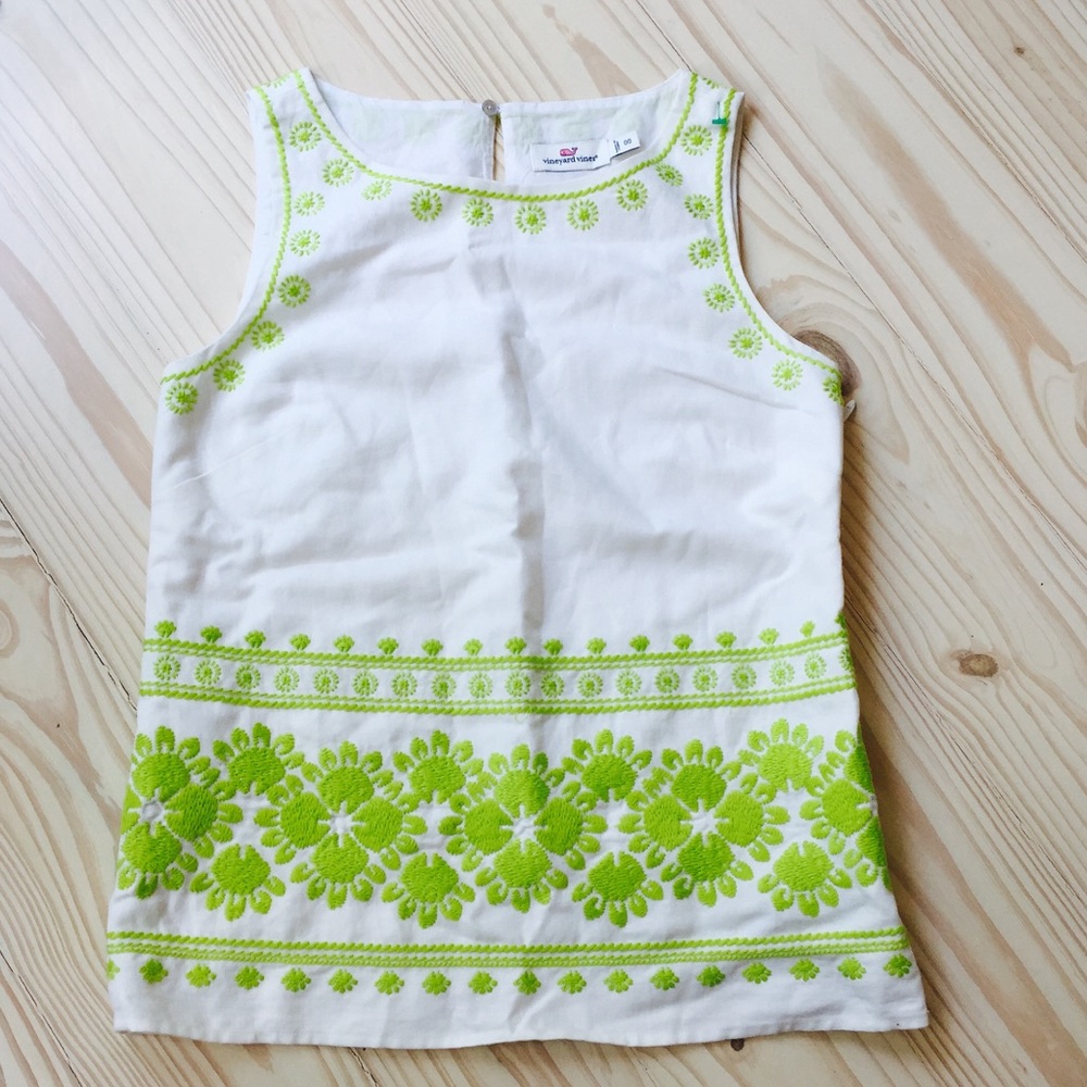 Vineyard Vines tops